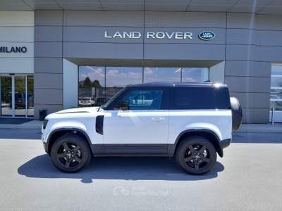 Land Rover Defender 3.0D I6 200 90 SE AWD SOLO 26.000KM Bianco usata Cuneo