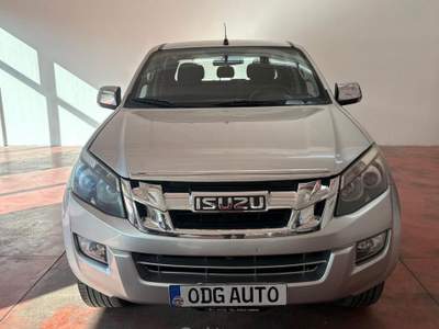Isuzu D-Max PICK-UP 4x4 DOPPIA CABINA Posti5 Diese usata Montelabbate