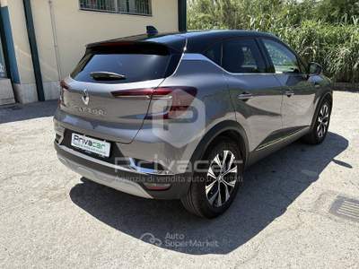 Renault Captur RENAULT Captur TCe 100 CV GPL Techno Grigio usata Montesilvano