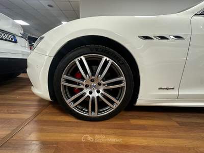 Maserati Ghibli 350 CV | Navi | Ufficiale Maserati Italia | CarPlay Bianco usata Roma