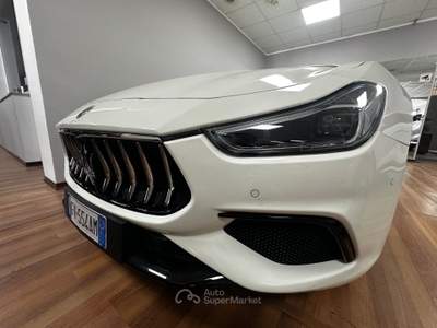 Maserati Ghibli 350 CV | Navi | Ufficiale Maserati Italia | CarPlay Bianco usata Roma