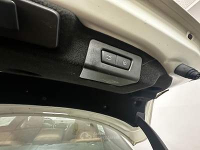 Maserati Ghibli 350 CV | Navi | Ufficiale Maserati Italia | CarPlay Bianco usata Roma