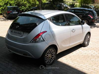 Lancia Ypsilon 1.2 69CV 2016 Argento usata Campobasso