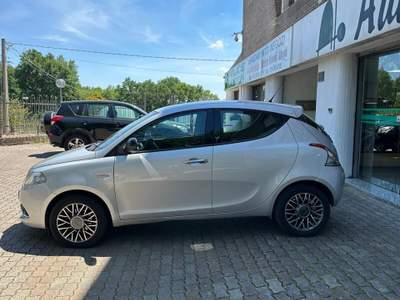 Lancia Ypsilon 1.2 69CV 2016 Argento usata Campobasso