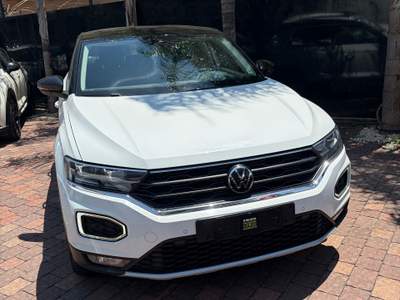 Volkswagen T-Roc VOLKSWAGEN T-ROC 1.0 TSI STYLE 110 CV PREZZO 19900 Bianco usata Catania
