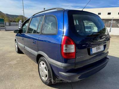 Opel Zafira Zafira 2.0 dti 16v Comfort FL 7 posti usata Pianopoli