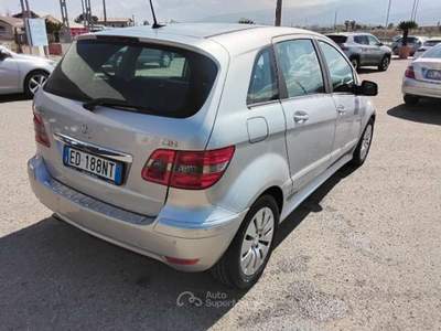 Mercedes-Benz Classe B Classe B - T245 cdi Executive Grigio usata Pianopoli