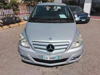 Mercedes-Benz Classe B Classe B - T245 cdi Executive Grigio usata Pianopoli