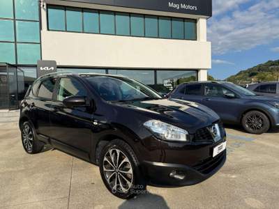 Nissan Qashqai (Per Commercianti) Qashqai 1.5 dci Tekna Dpf FL Nero usata Pianopoli