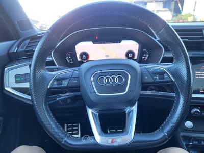 Audi Q3 Audi  Q3 SPB 35 TDI S tronic S line edition Blu/Azzurro usata Bari