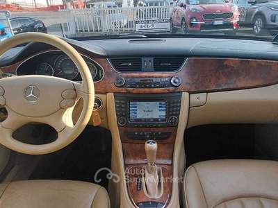 Mercedes-Benz CLS CLS Berlina - C219 cdi V6 Blu/Azzurro usata Pianopoli