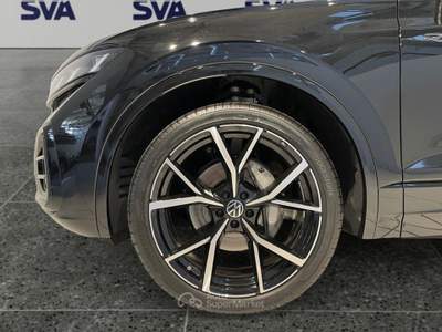 Volkswagen Touareg 3.0TDI V6 231CV DSG 4MOTION R-Line Final Edition Nero usata Ravenna
