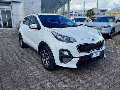Kia Sportage Sportage IV 2021 1.6 crdi mhev Business Class 2wd 136cv Bianco usata Pianopoli