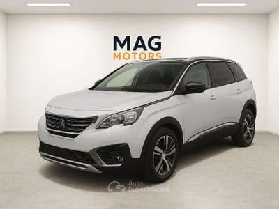 Peugeot 5008 5008 1.5 bluehdi Allure s&s 7 posti Bianco usata Pianopoli