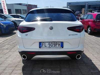 Alfa Romeo Stelvio Stelvio 2.2 t Executive Q4 210cv aut Bianco usata Pianopoli