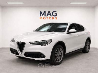 Alfa Romeo Stelvio Stelvio 2.2 t Executive Q4 210cv aut Bianco usata Pianopoli Alfa Romeo Stelvio Stelvio 2.2 t Executive Q4 210cv aut Bianco usata Pianopoli