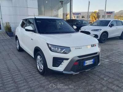 SsangYong Tivoli Tivoli 1.5 turbo gdi 135cv Bianco usata Pianopoli