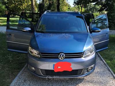 Volkswagen Touran Bassi consumi (20 km x kg./m.) Gancio traino Blu/Azzurro usata Noventa Vicentina