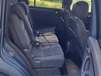Volkswagen Touran Bassi consumi (20 km x kg./m.) Gancio traino Blu/Azzurro usata Noventa Vicentina