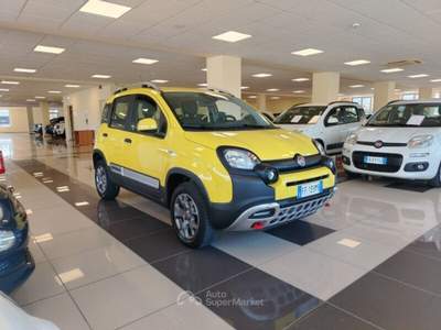 Fiat Panda Panda Cross 1.3 MJT 95 CV S&S 4x4 Bianco usata MONTE URANO