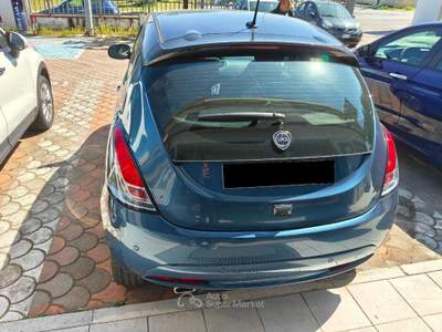 Lancia Ypsilon Ypsilon 1.0 FireFly 5 porte S&S Hybrid Gold Blu/Azzurro usata RENDE