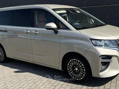 Ford Tourneo Custom EMC NOVE 9 POSTI FULL OPTIONAL C.AUT Oro usata Gualtieri
