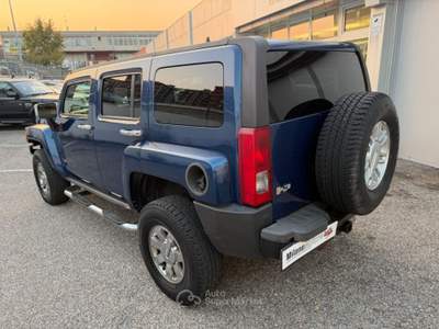 Hummer H3 3.5 Benz./GPL Auto. Blu/Azzurro usata Cinisello Balsamo
