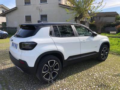 Jeep Avenger Ottime condizioni!! usata crema