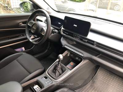 Jeep Avenger Ottime condizioni!! usata crema