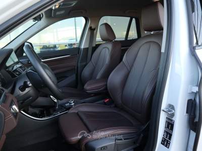 BMW X1 sDrive20i High Executive Bianco usata Porto Cesareo