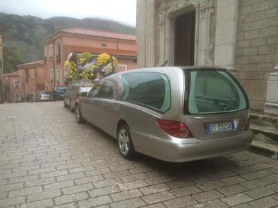 Mercedes-Benz Classe E CDI/CLS SOLARIS AUTOFUNEBRE 4 PORTE BM SPECIALCAR Argento usata Palomonte