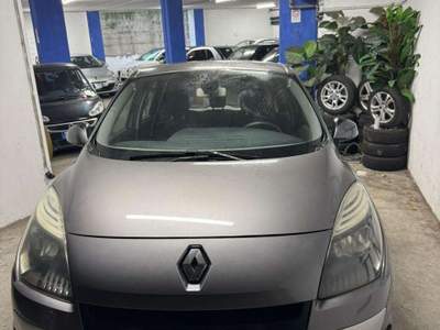 Renault Scénic Scenic X-Mod 1.5 dci Dynamique 110cv Tagkaindi Uff Grigio usata Cologno Monzese