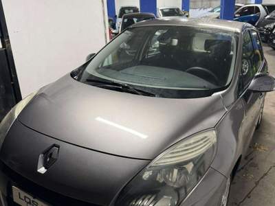 Renault Scénic Scenic X-Mod 1.5 dci Dynamique 110cv Tagkaindi Uff Grigio usata Cologno Monzese