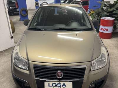 Fiat Sedici 1.6 16v Dynamic 4x4 107cv usata Cologno Monzese