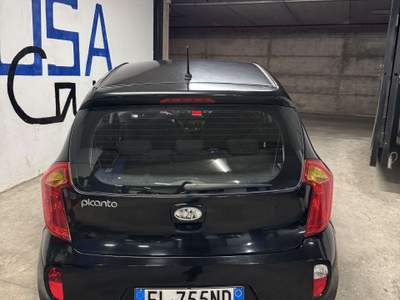 Kia Picanto 5p 1.0 Trendy NEOPATENTATI! Unico Proprietario Nero usata Cologno Monzese