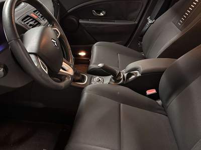 Renault Mégane 1.6 16v Attractive usata Cologno Monzese