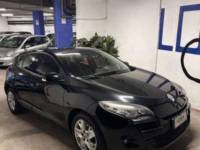 Renault Mégane 1.6 16v Attractive usata Cologno Monzese
