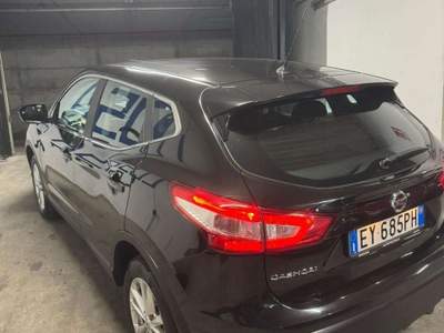 Nissan Qashqai Qashqai II 2014 1.2 dig-t Tekna 115cv Nero usata Cologno Monzese