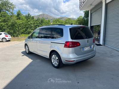 Volkswagen Sharan 140 CV Argento usata Palomonte