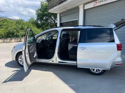 Volkswagen Sharan 140 CV Argento usata Palomonte
