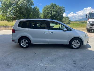 Volkswagen Sharan 140 CV Argento usata Palomonte