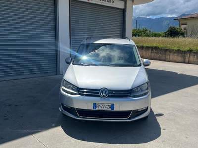 Volkswagen Sharan 140 CV Argento usata Palomonte
