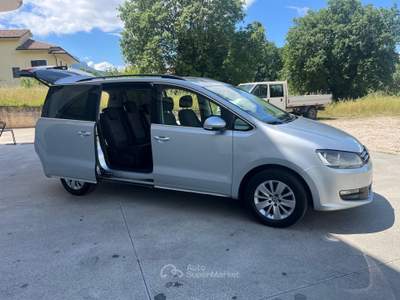 Volkswagen Sharan 140 CV Argento usata Palomonte