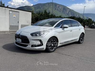 DS Automobiles DS 5 DS DS 5 2.0 BlueHDi 180 aut. Sport Chic Bianco usata Bolzano