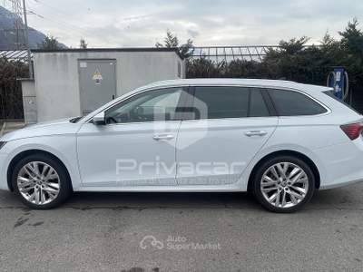Skoda Octavia SKODA Octavia 2.0 TDI 150 CV DSG Wagon Sportline Bianco usata Bolzano