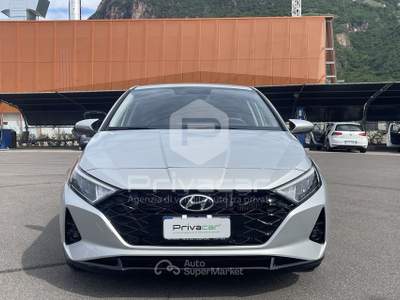 Hyundai i20 HYUNDAI i20 1.0 T-GDI 48V iMT Connectline Grigio usata Bolzano