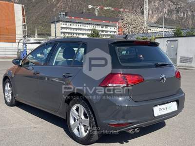 Volkswagen Golf VOLKSWAGEN Golf 2.0 TDI 5p. Highline BlueMotion Technology Grigio usata Bolzano