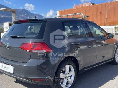 Volkswagen Golf VOLKSWAGEN Golf 2.0 TDI 5p. Highline BlueMotion Technology Grigio usata Bolzano