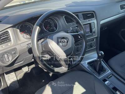 Volkswagen Golf VOLKSWAGEN Golf 2.0 TDI 5p. Highline BlueMotion Technology Grigio usata Bolzano