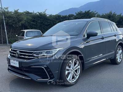 Volkswagen Tiguan VOLKSWAGEN Tiguan 2.0 TDI 200 CV SCR DSG 4MOTION R-Line Grigio usata Bolzano